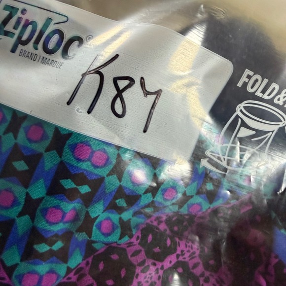 Calvin Klein Womens Teal Purple Geometric Print Sleeveless Pleated Shell Top - Picture 7 of 7